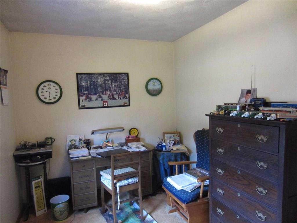 12. Single Family Homes for Sale at 416 Harkney Hill Road Coventry, Rhode Island 02816 United States
