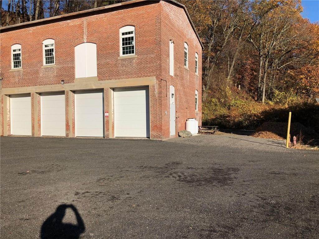 7. Commercial for Sale at 308 292 NW East School Street Woonsocket, Rhode Island 02895 United States