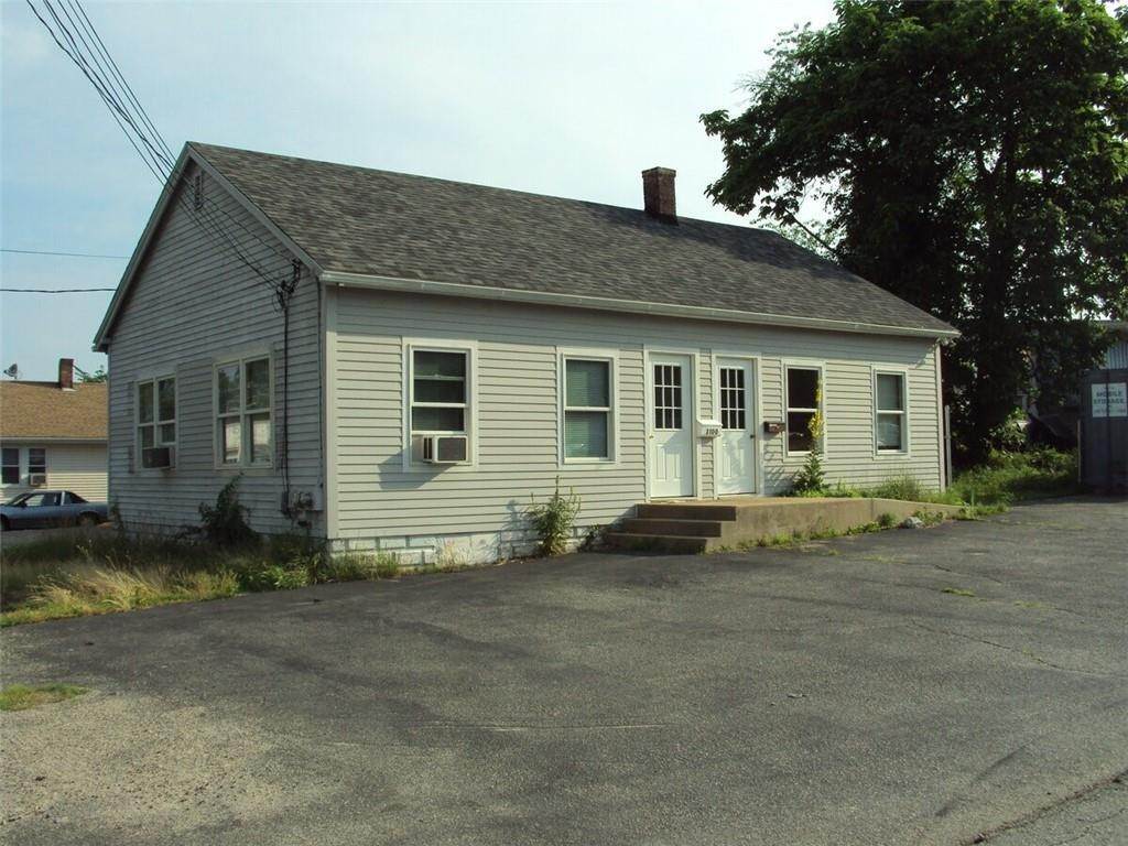 Commercial for Sale at 3100 Post Road Warwick, Rhode Island 02886 United States