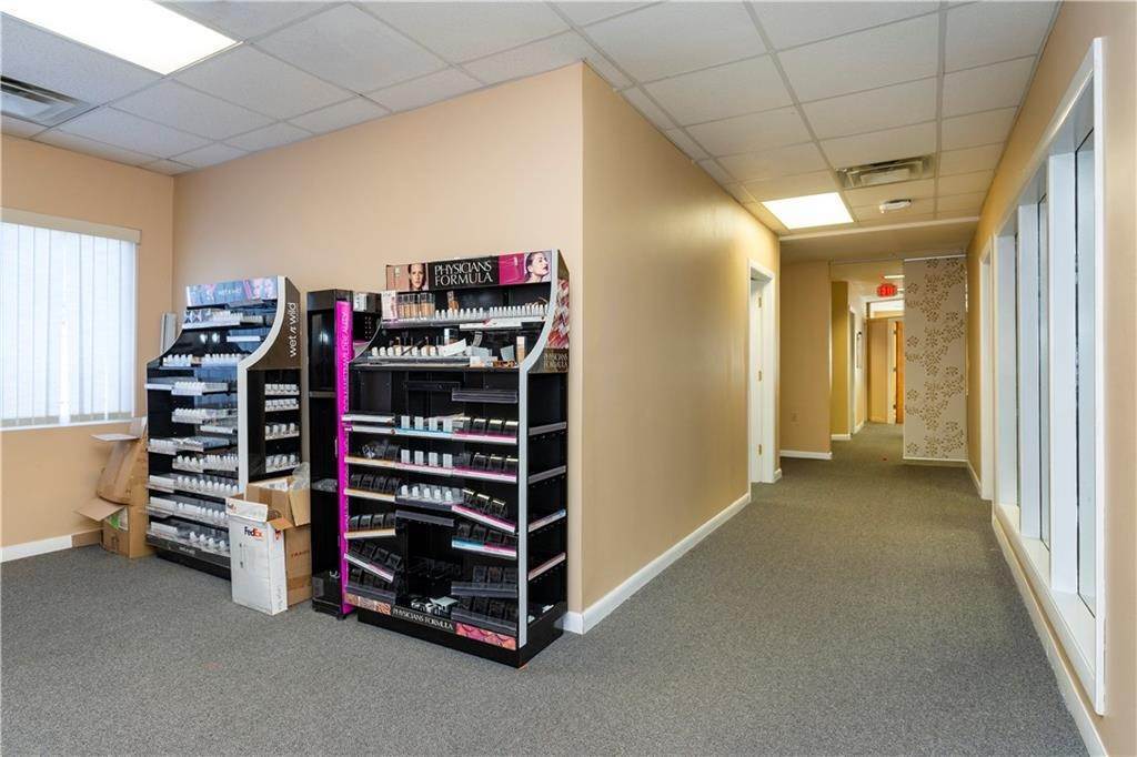 8. Commercial for Sale at 5782 Post RD, Unit#1 Warwick, Rhode Island 02886 United States