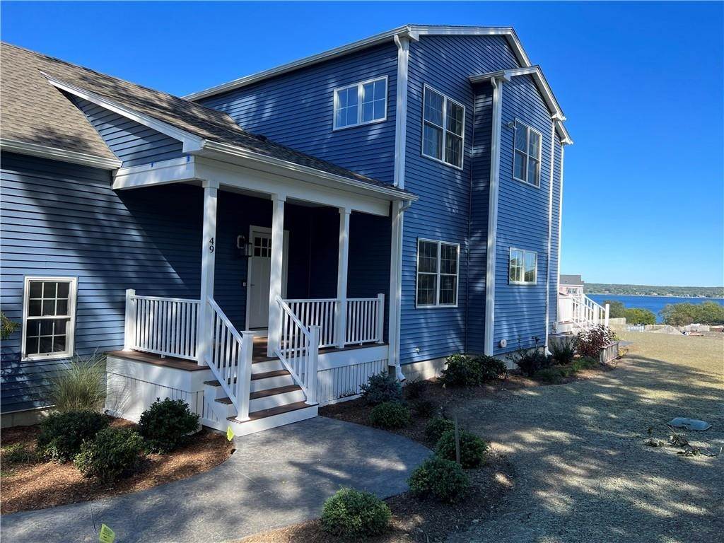 16. Condominiums at 51 Immokolee DR, Unit#2B Portsmouth, Rhode Island 02871 United States