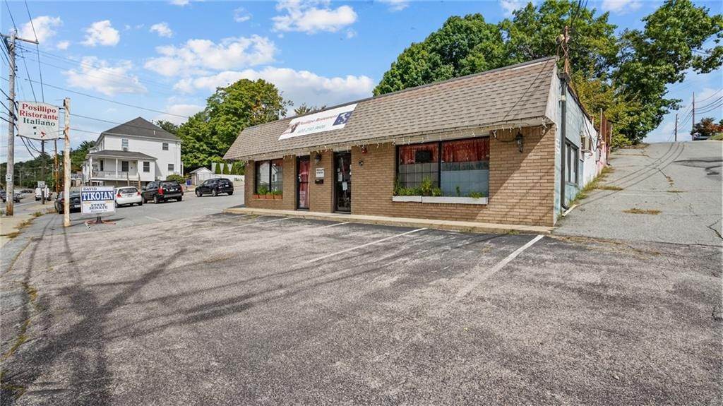 4. Commercial at 103 105 Waterman Avenue North Providence, Rhode Island 02911 United States