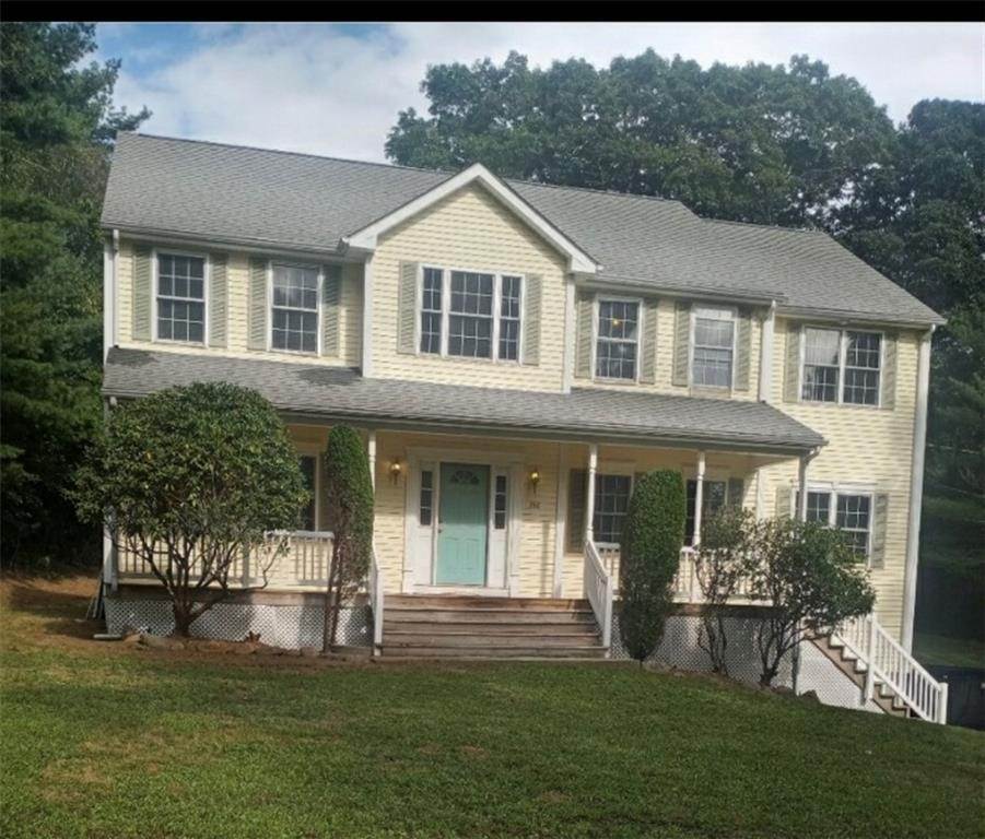 Single Family Homes 为 销售 在 356 TILLINGHAST Road 东格林威治, 罗得岛 02818 美国
