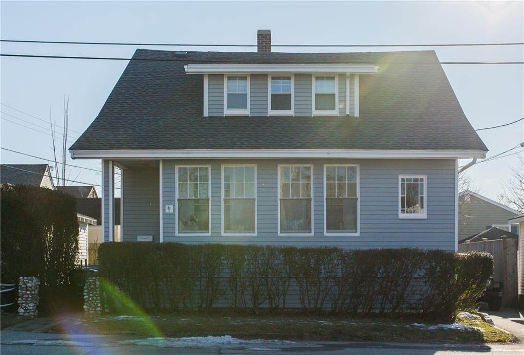 3. Single Family Homes at 1 Pennacook Street Newport, Rhode Island 02840 United States