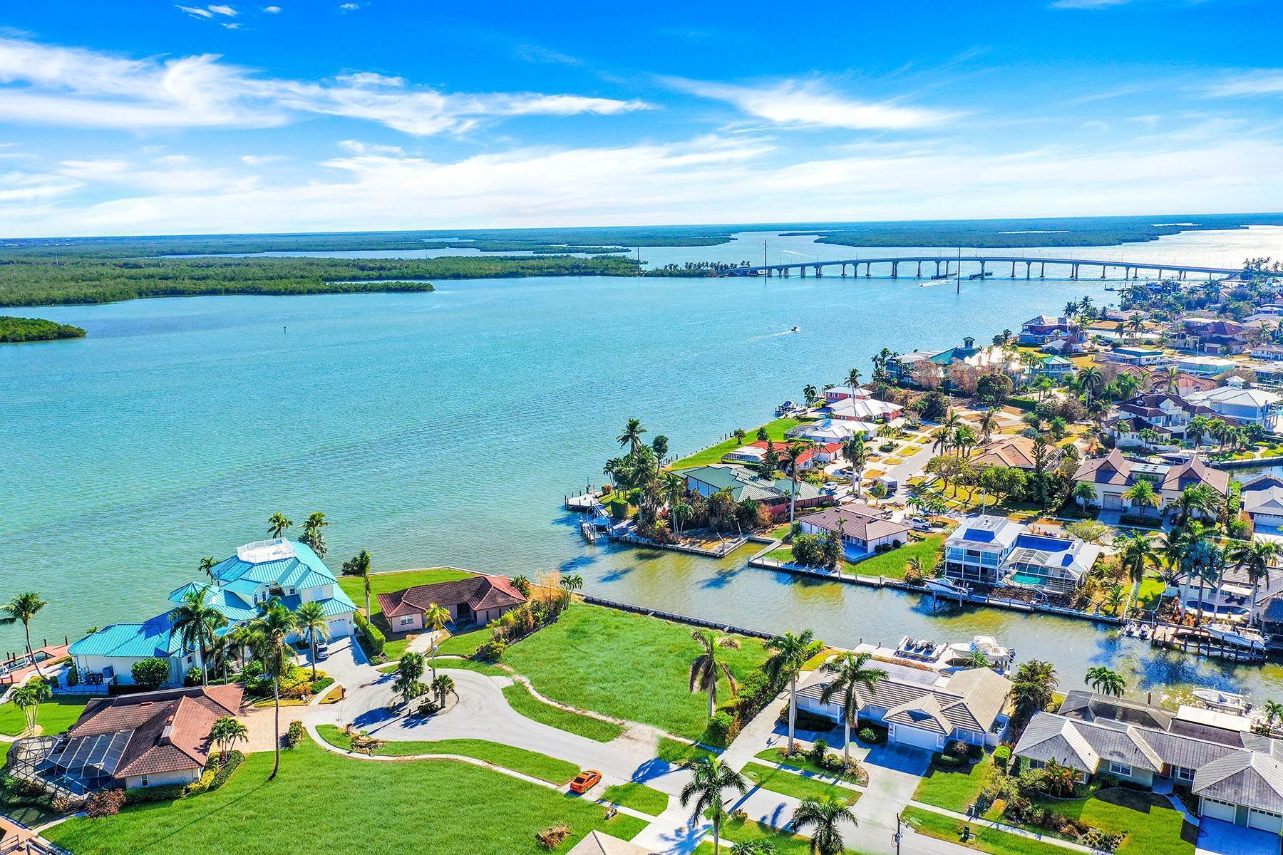 Land for Sale at MARCO ISLAND 975 Sundrop Court Marco Island, Florida 34145 United States