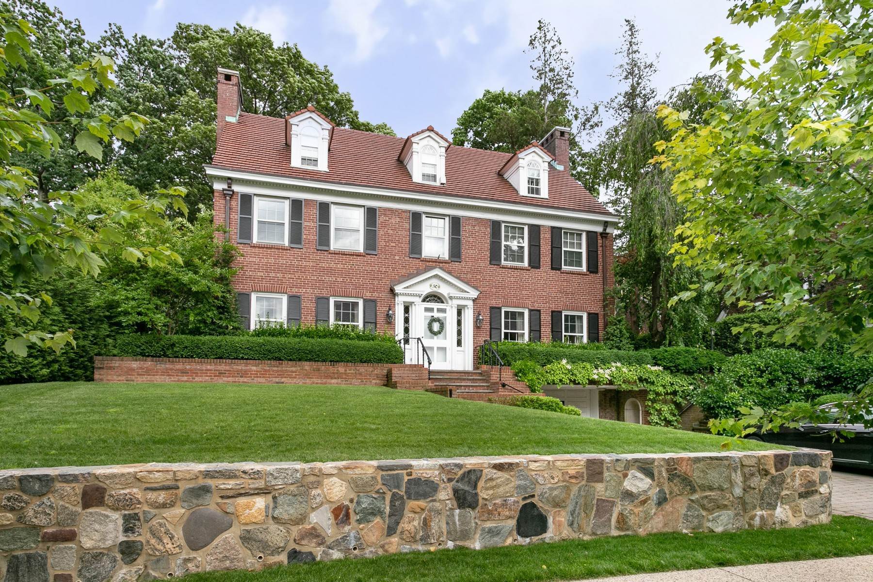 Single Family Homes for Sale at 'WELCOME HOME' 50 Shorthill Road, Forest Hills Gardens, Forest Hills, New York 11375 United States