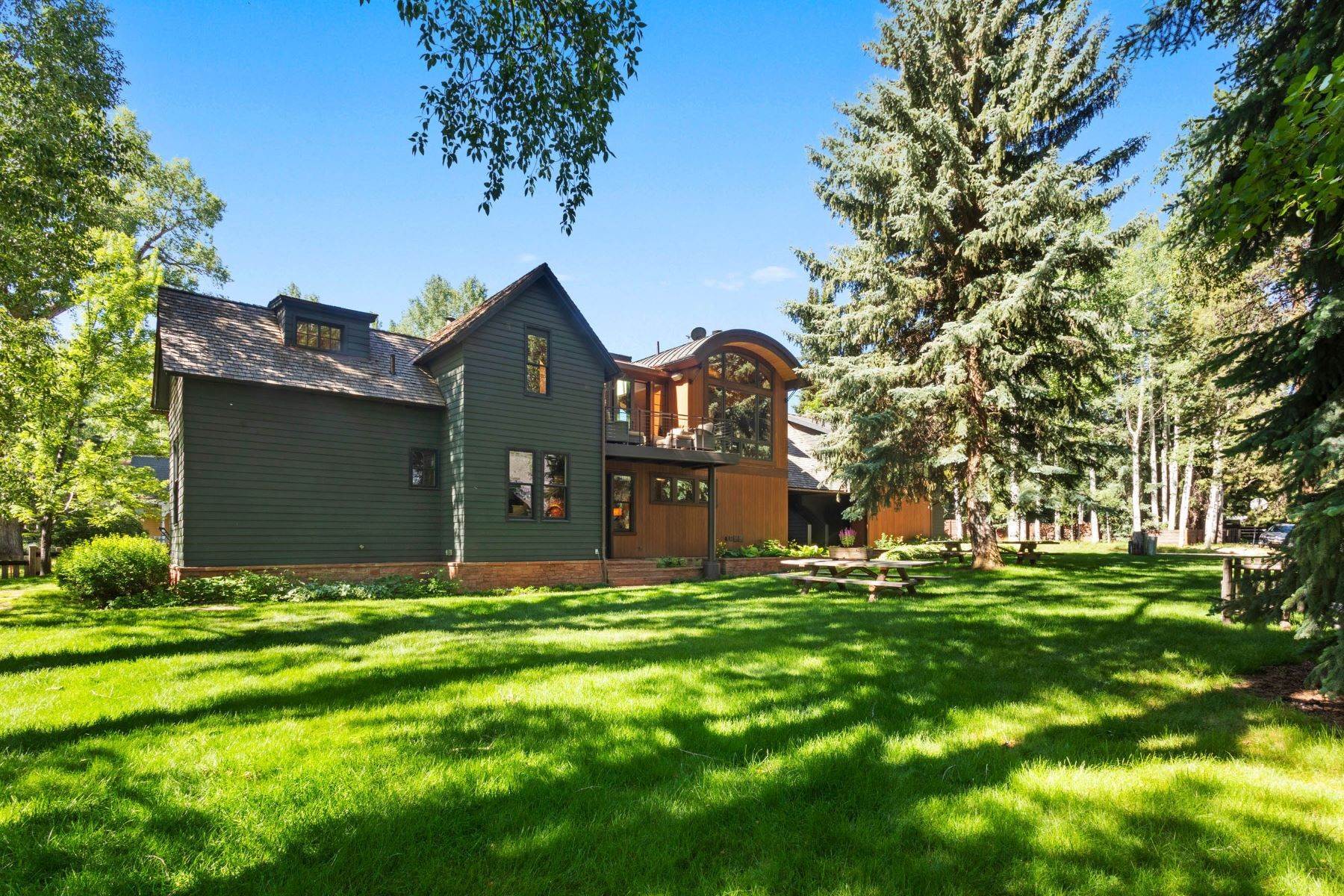 4. Single Family Homes at 335 Lake Ave. and 640 N Third Street Aspen, Colorado 81611 United States