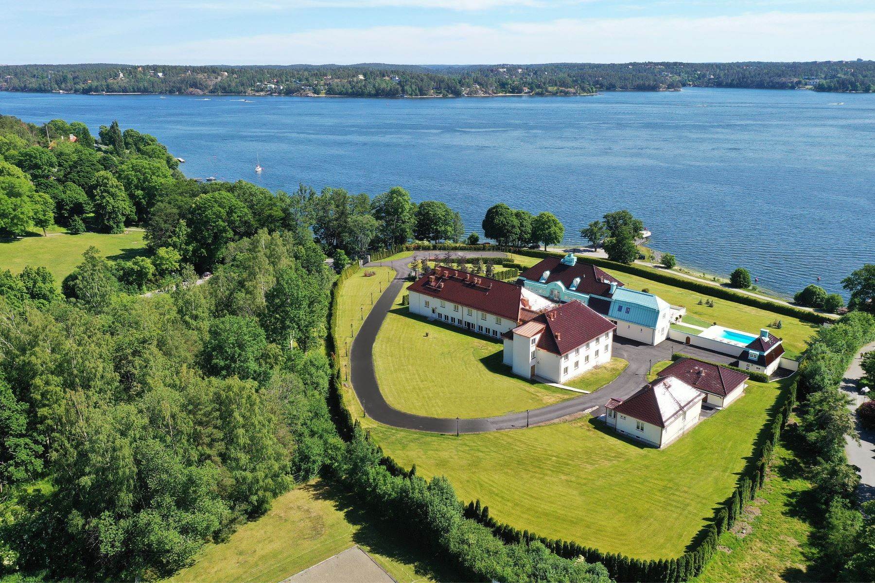 Property 为 销售 在 Spectacular sea front property 利丁粤, 斯德哥尔摩 18190 瑞典