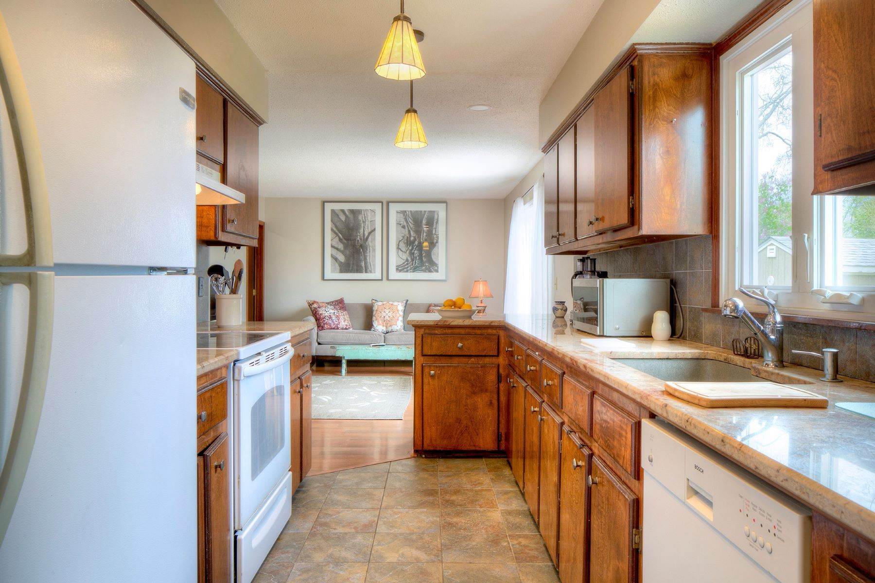 10. Single Family Homes for Sale at Fifth Ward Single Level 80 Connection Street Newport, Rhode Island 02840 United States