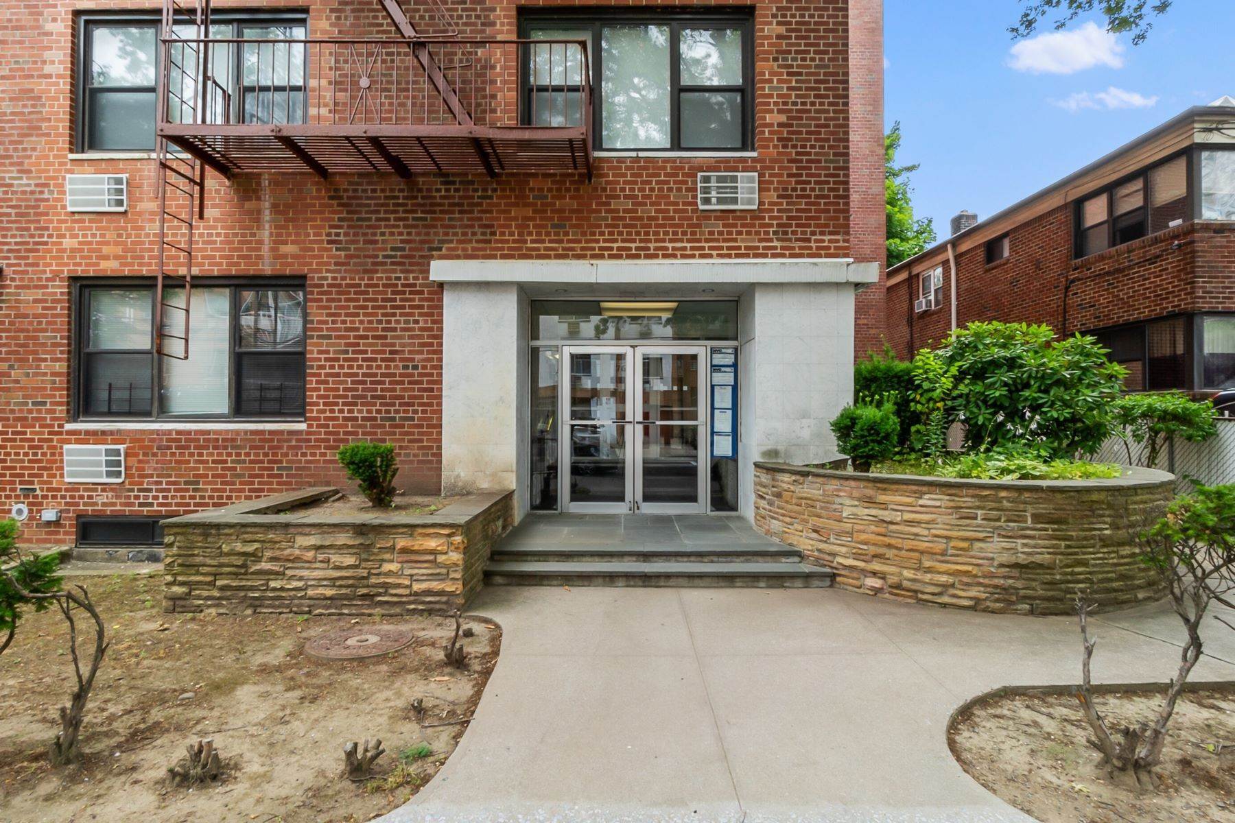 Co-op Properties for Sale at 76-26 113 Th Street, Forest Hills, NY, 11375 76-26 113 Th Street, Unit# 2D Forest Hills, New York 11375 United States