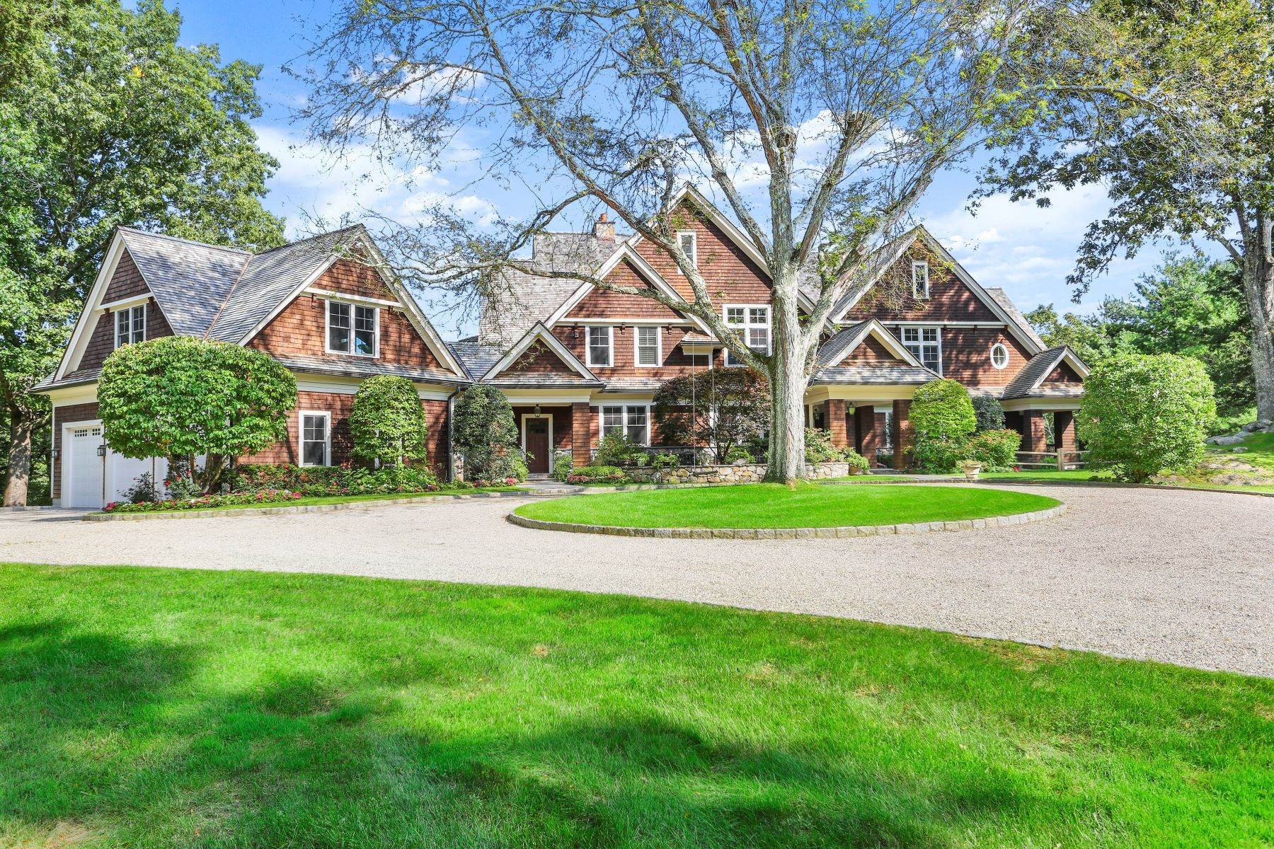 Single Family Homes 为 销售 在 23 Carrington Drive 格林威治, 康涅狄格州 06831 美国