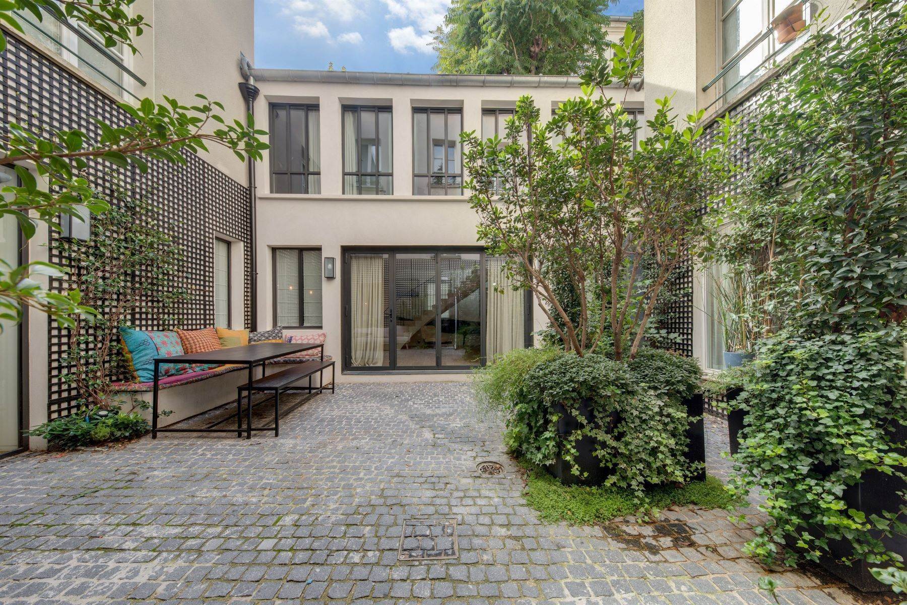 Duplex Homes 为 销售 在 Paris 9th - Beautiful architect house Paris, 法兰西岛 75009 法国